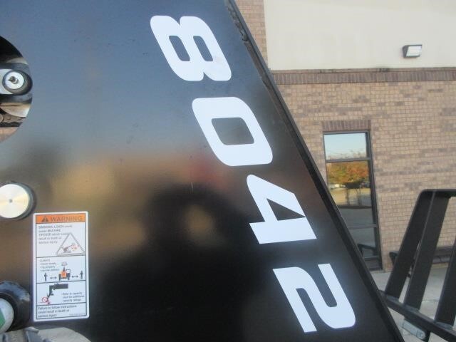 2025 SkyTrak 8042-35