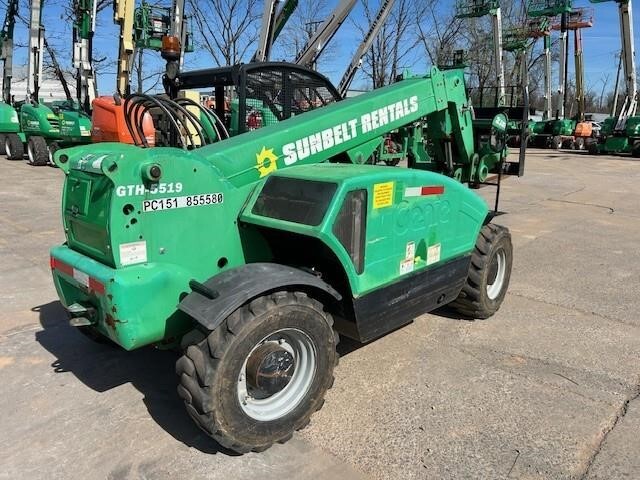 2016 Genie GTH-5519-3