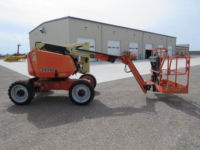 2018 JLG 340AJ-5