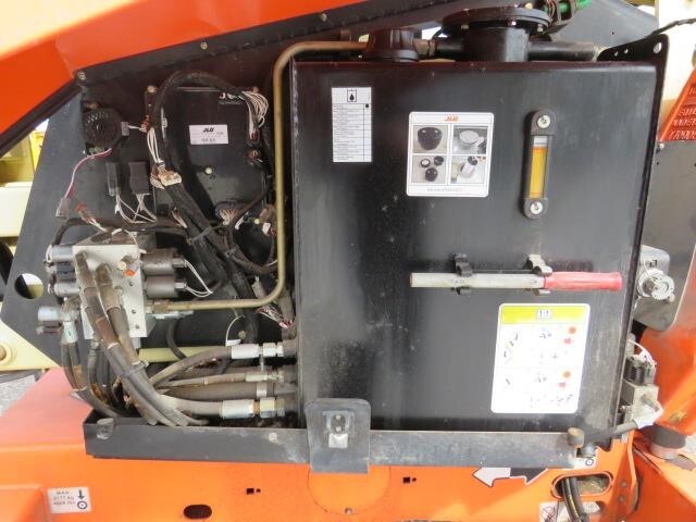 2018 JLG 340AJ-14
