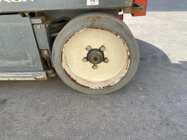 2012 Skyjack SJ4632-6