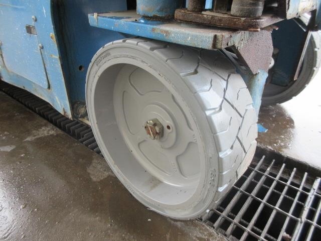 2017 Genie GS-2632-8