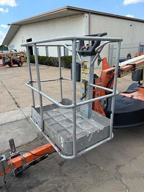 2018 JLG T350-18
