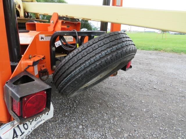 2018 JLG T350-13