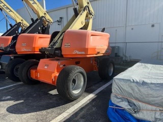 2022 JLG 660SJ