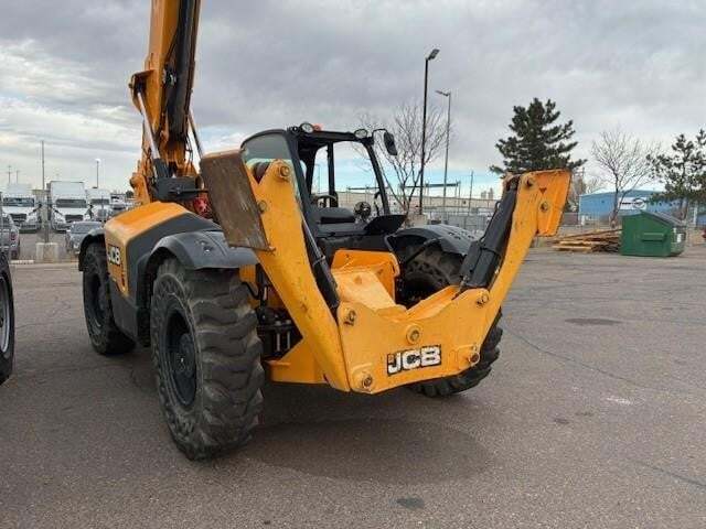 2018 JCB 510-56-2
