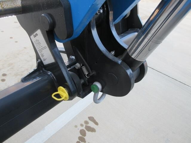 2024 Genie GTH-1056-27