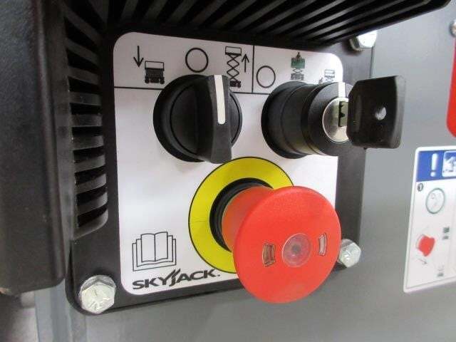 2026 Skyjack SJ3266E-12