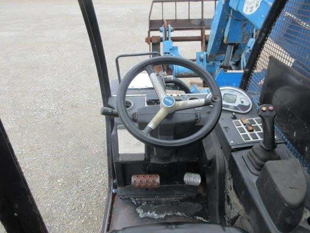 2017 Genie GTH-5519-19