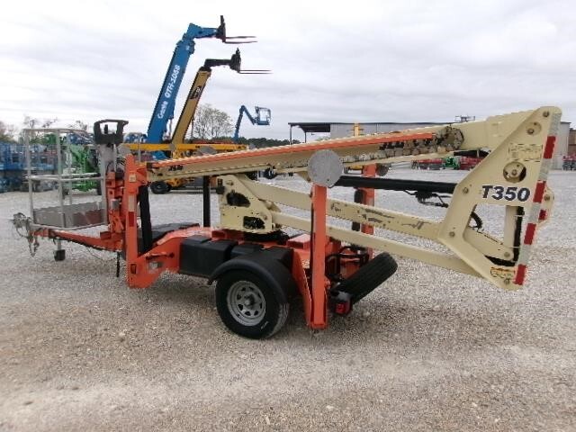 2019 JLG T350-4
