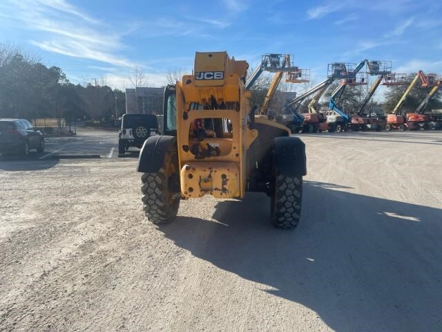 2019 JCB 507-42-3