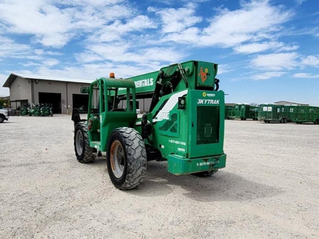 2015 SkyTrak 10042-3