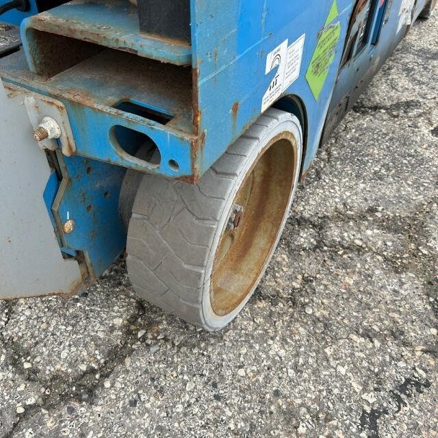 2017 Genie GS-2632-5