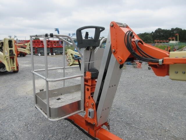 2018 JLG T500J-9