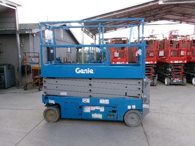 2017 Genie GS-2632