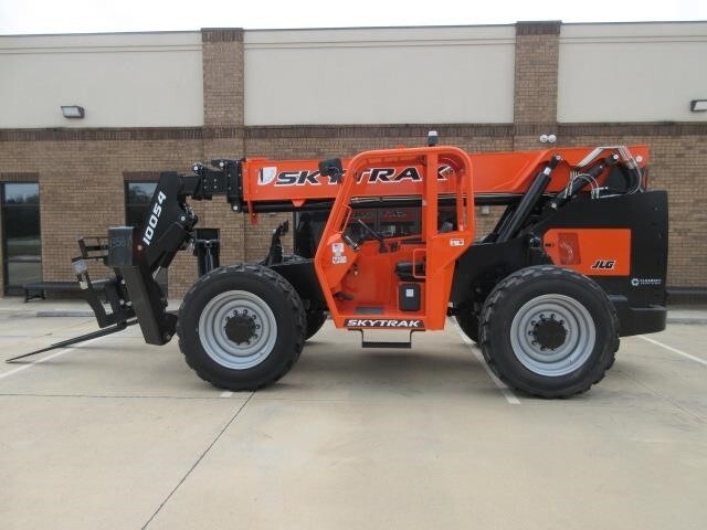 2025 SkyTrak 10054