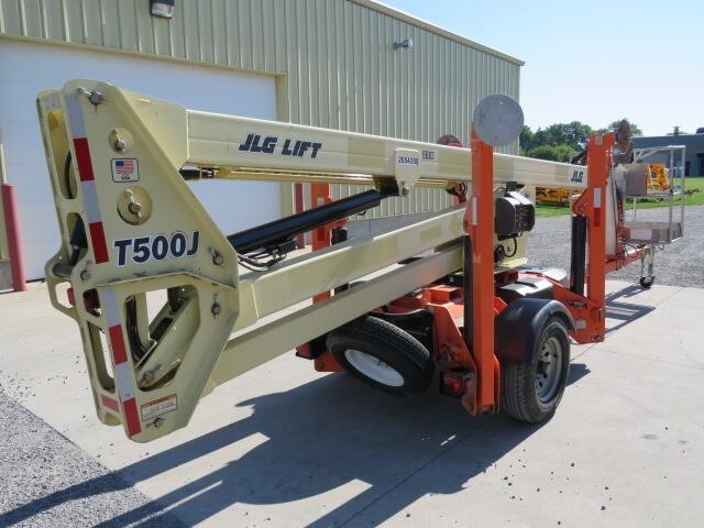 2018 JLG T500J-8