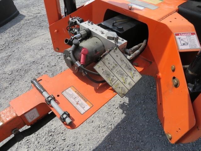 2018 JLG T350-19
