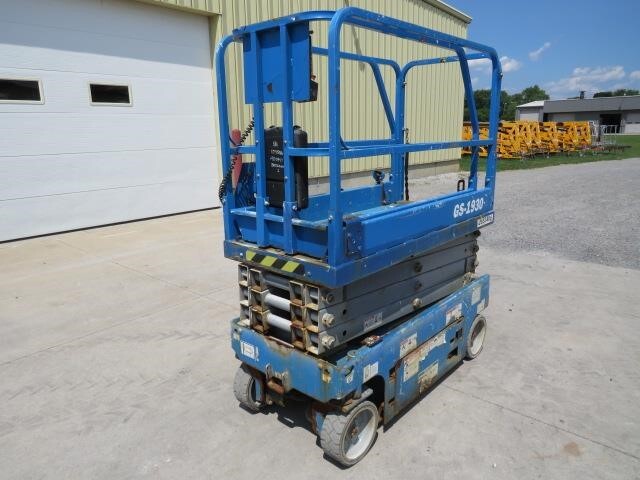 2018 Genie GS-1930-8