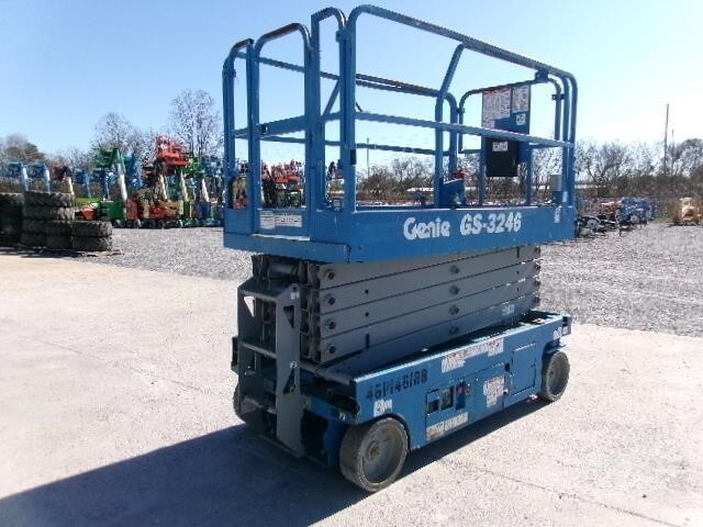 2018 Genie GS-3246-3