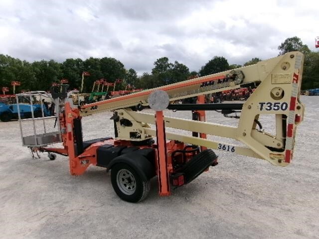 2018 JLG T350-24