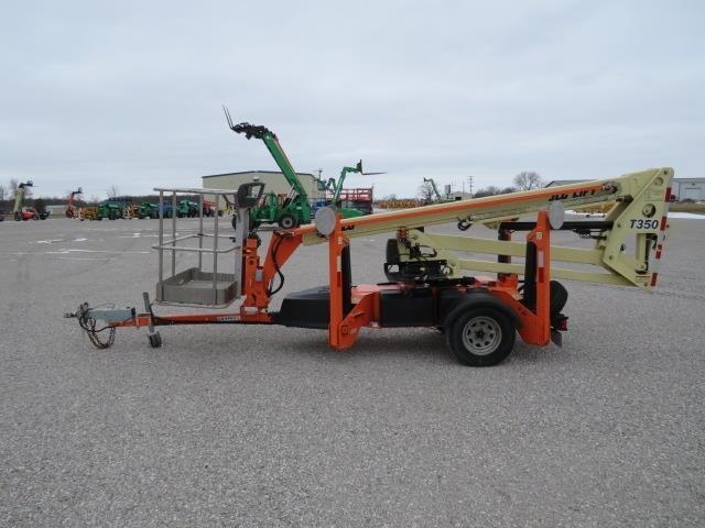 2019 JLG T350