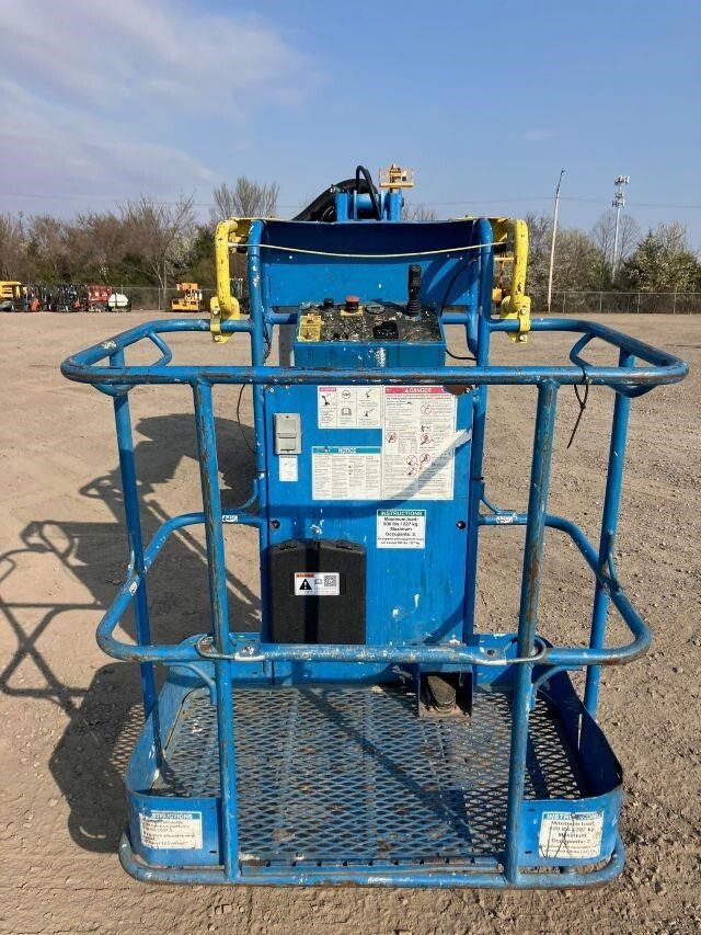 2018 Genie Z-30/20N RJ-2