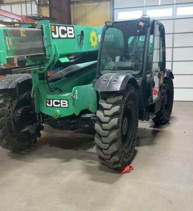 2017 JCB 507-42