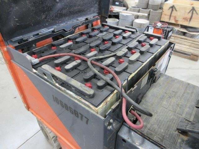 2017 Toyota 8FBCU25-17