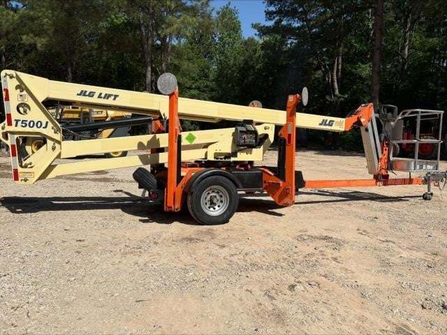 2018 JLG T500J-5