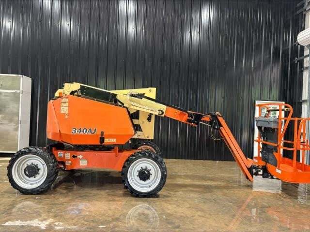 2018 JLG 340AJ-6