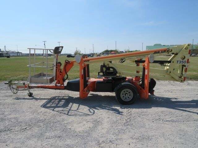 2018 JLG T350