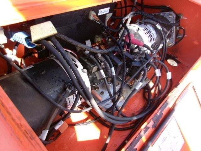 2012 JLG E400AJPN-20