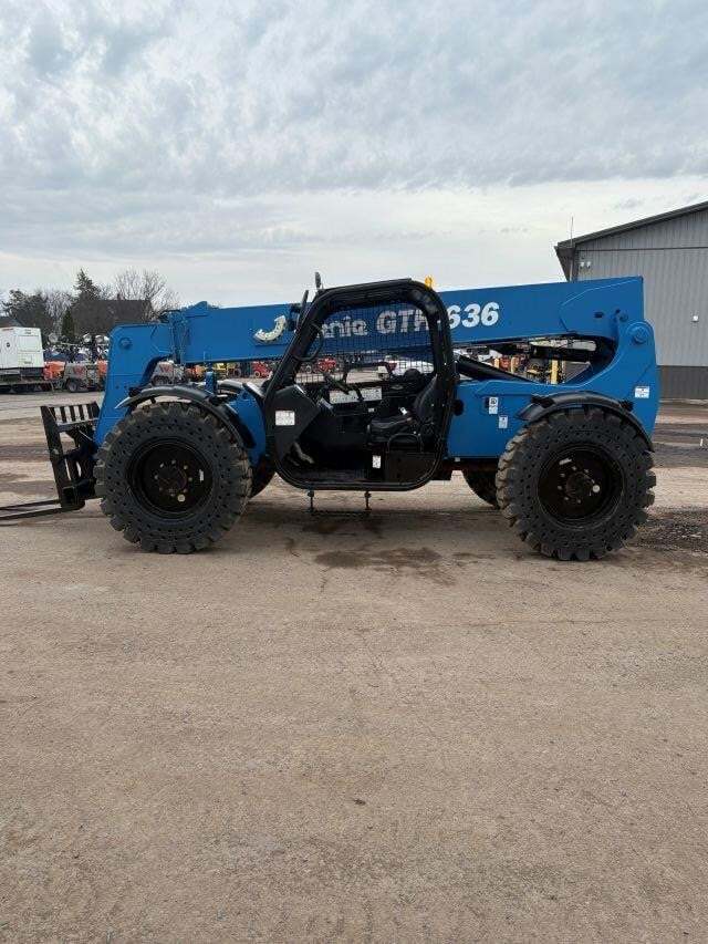 2015 Genie GTH-636-2
