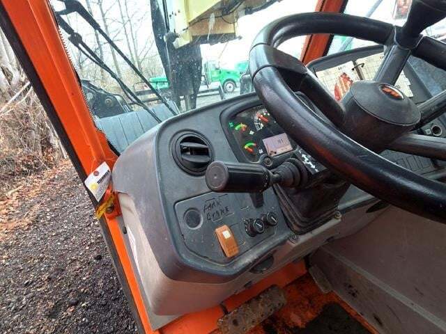 2016 JLG 1055-22