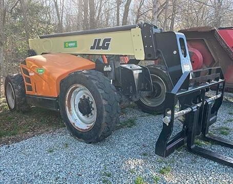 2018 JLG 742-3