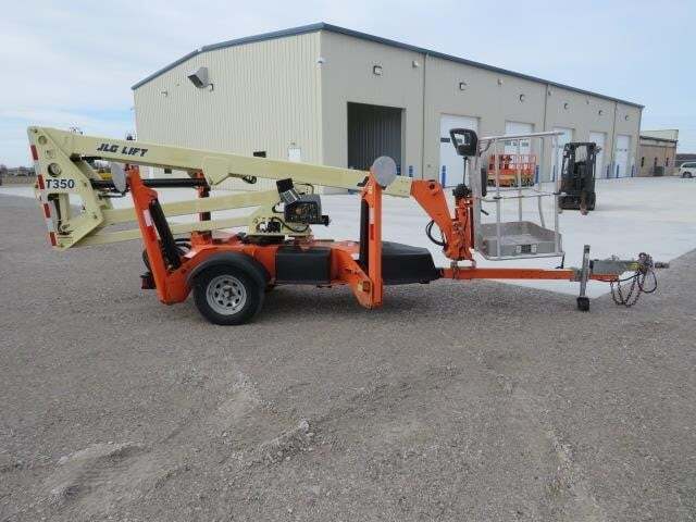 2019 JLG T350-5