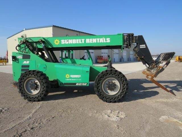 2016 JLG 6042-5