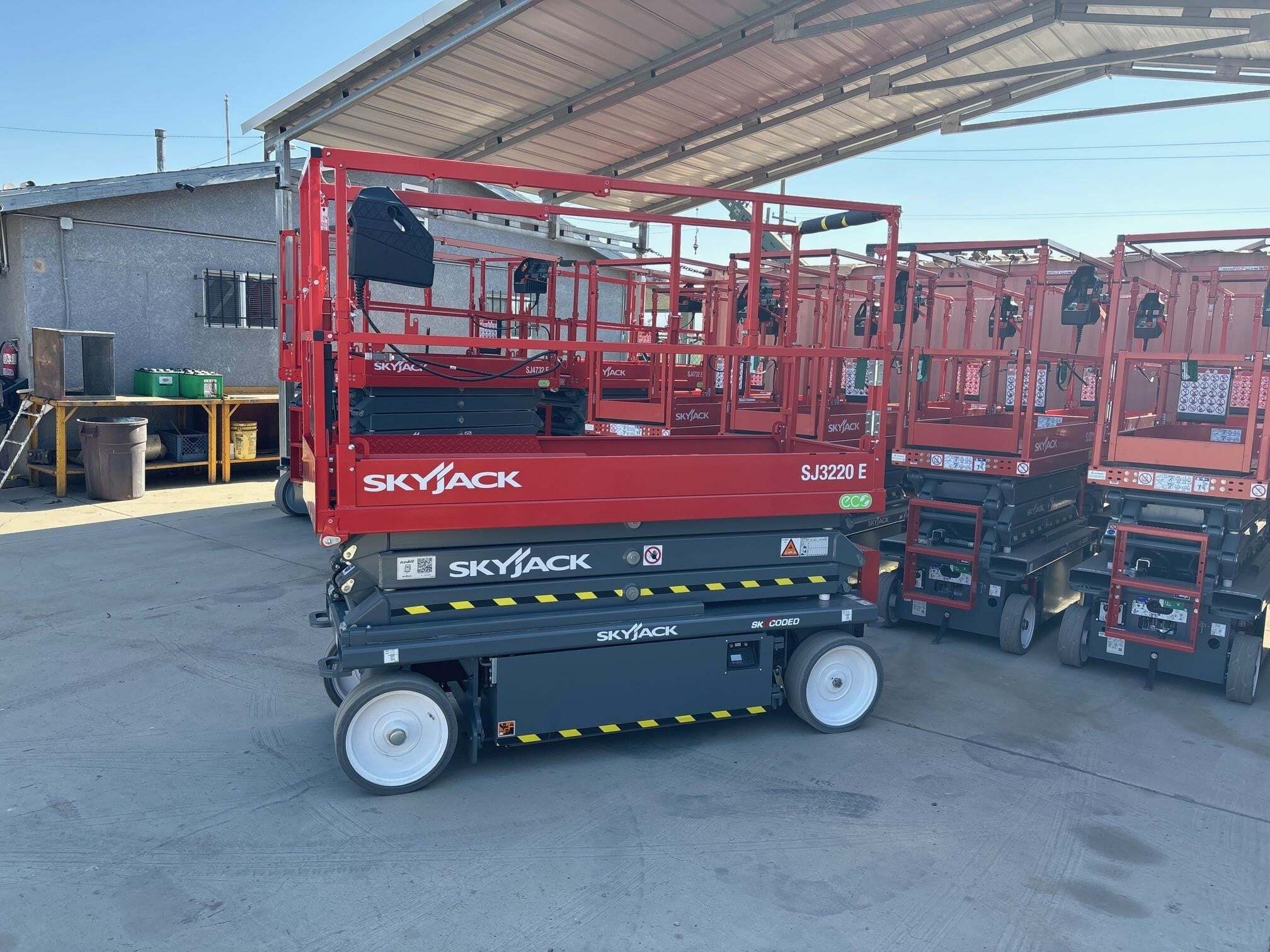 2025 Skyjack SJ-3220