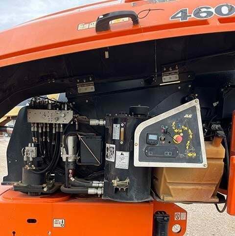 2018 JLG 460SJ-13