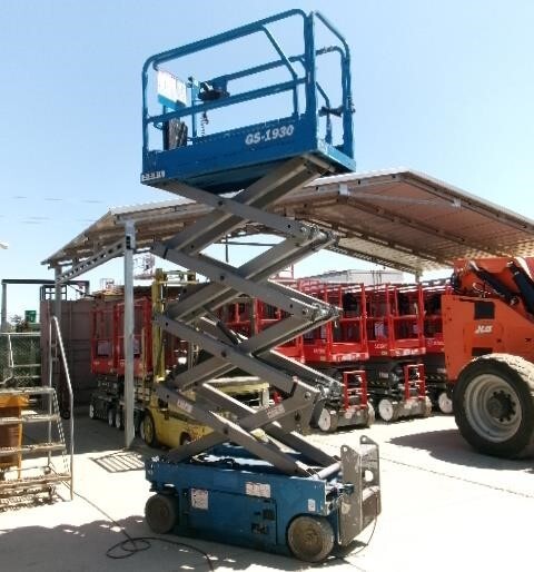 2017 Genie GS-1930-13