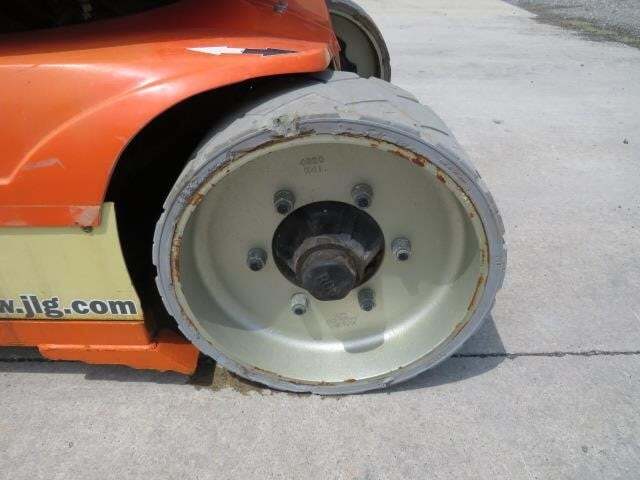 2017 JLG Toucan 32E-11