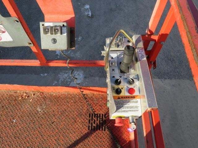 2013 Skyjack SJ9250 RT-15