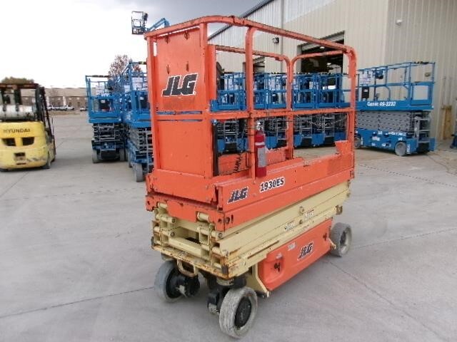 2018 JLG 1930ES