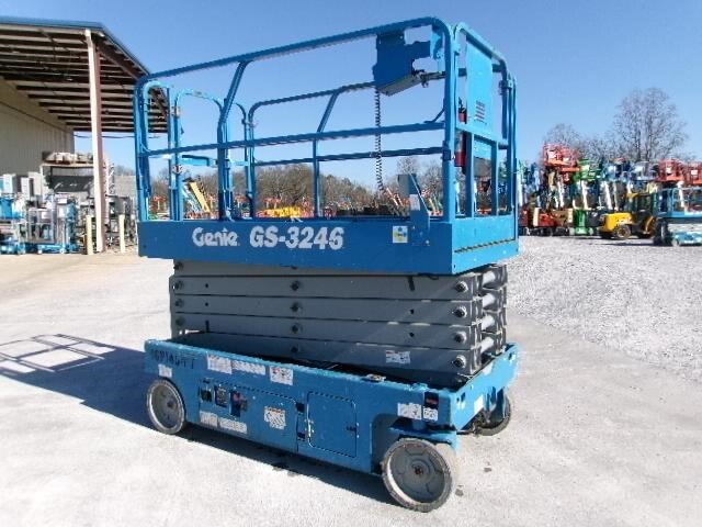 2018 Genie GS-3246-2
