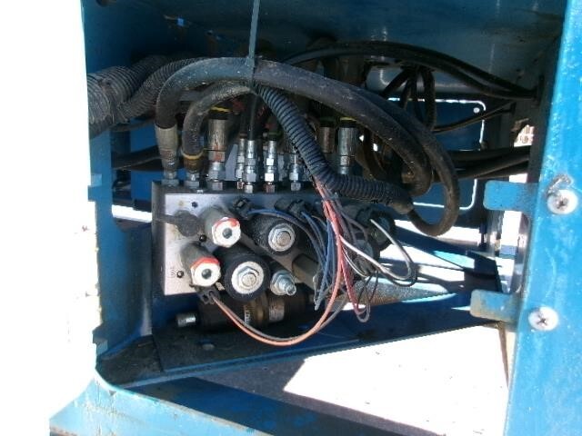 2018 Genie GS-3246-10