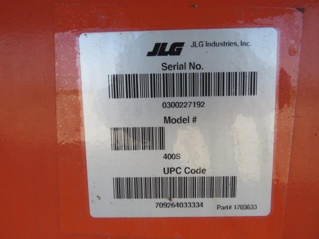2017 JLG 400S-19