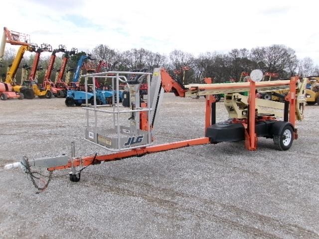 2019 JLG T500J