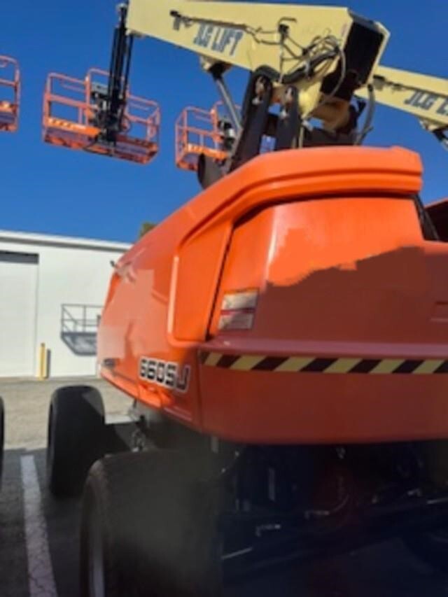 2023 JLG 660SJ-4