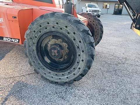 2017 SkyTrak 8042-12